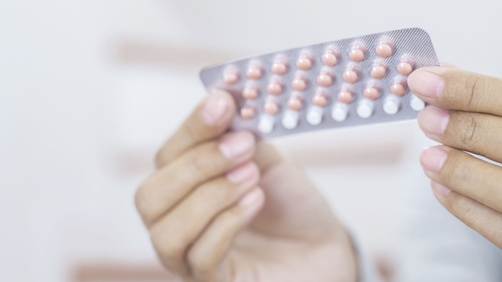 enfermedad Regreso Suelto Acné y píldoras anticonceptivas | Sébium| BIODERMA